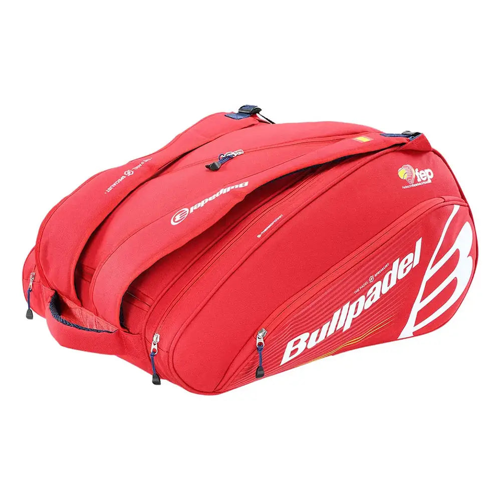Paletero Bullpadel FEP Rojo – La Elección de los Profesionales